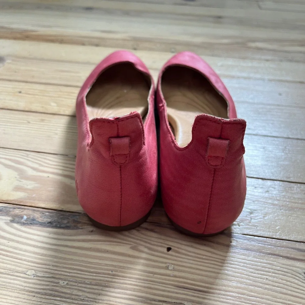 Born Julianne Red Leather Ballet Flats Almond Toe Comfort Shoes F15005 womens 5M